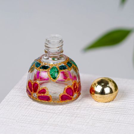 Lovely Perfume Glass Bottle for Decoration